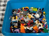 Grajewo ogłoszenia: Sprzedam klocki LEGO widoczne na zdjęciu jest ich 3,2 kg podana... - zdjęcie