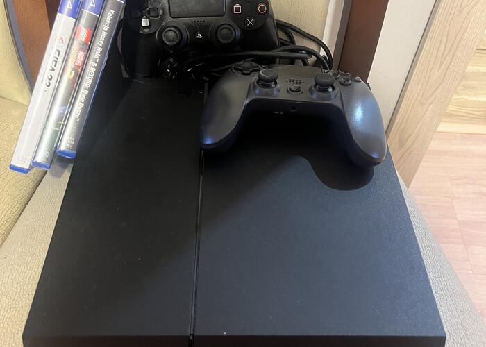 Grajewo ogłoszenia: Sprzedam konsole ps4 z dwoma padami i grami widocznymi na zdjęciu...